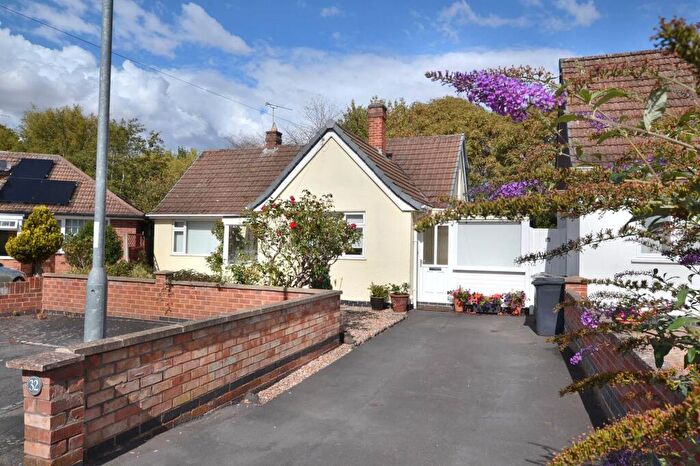 2 Bedroom Detached Bungalow For Sale In Woodbrook Road, Loughborough, LE11