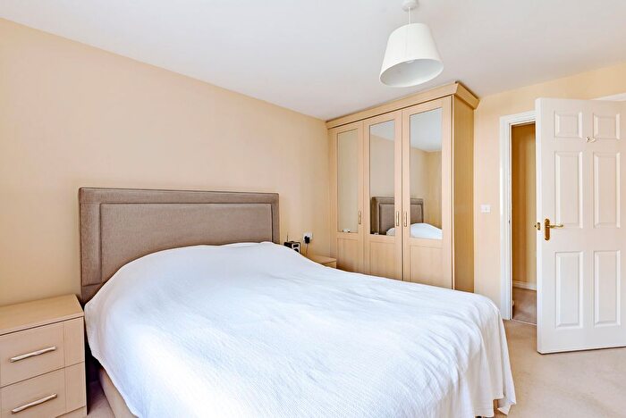 2 Bedroom Flat For Sale In Hayling Close, Priddys Hard, Gosport, Hampshire, PO12