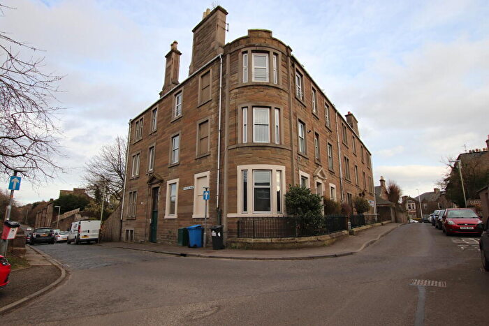 1 Bedroom Flat To Rent In Muirton Road, West End, DD2