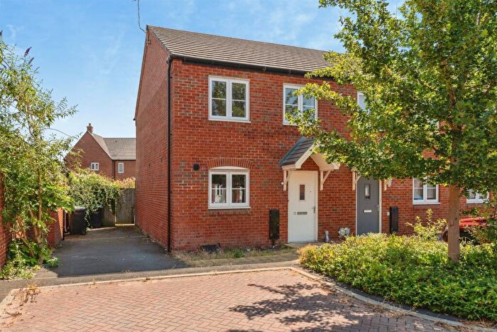 2 Bedroom End Of Terrace House For Sale In Malayan Place, Saighton, Chester, CH3