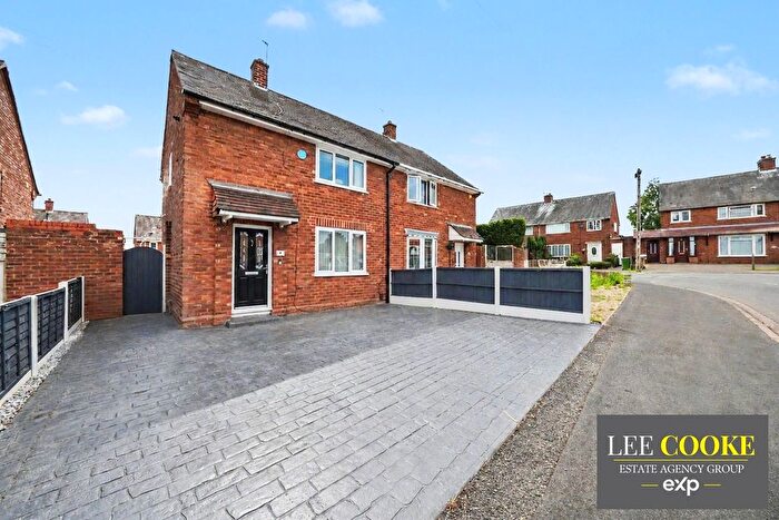 2 Bedroom Semi-Detached House For Sale In Snape Road, Ashmore Park, Wednesfield, Wolverhampton, WV11