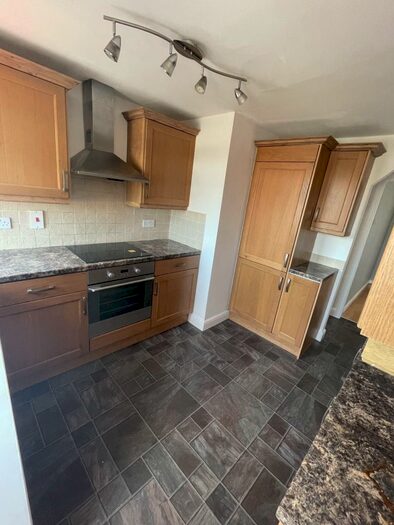 2 Bedroom Flat To Rent In Shires Close, , Sprotbrough, DN5