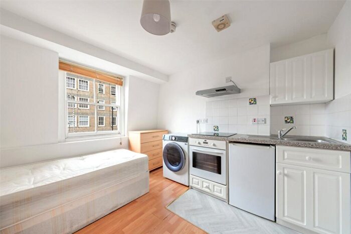 1 Bedroom Apartment To Rent In Gloucester Place, London, NW1