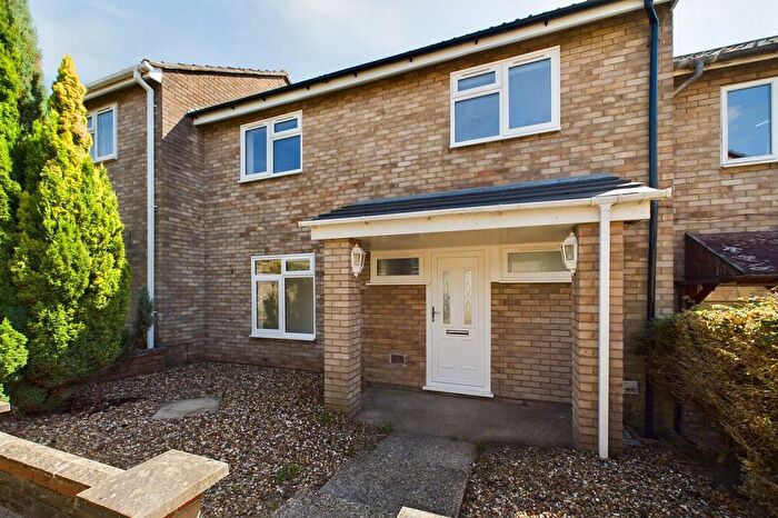 3 Bedroom Terraced House To Rent In Tudor Close, Thetford, IP24