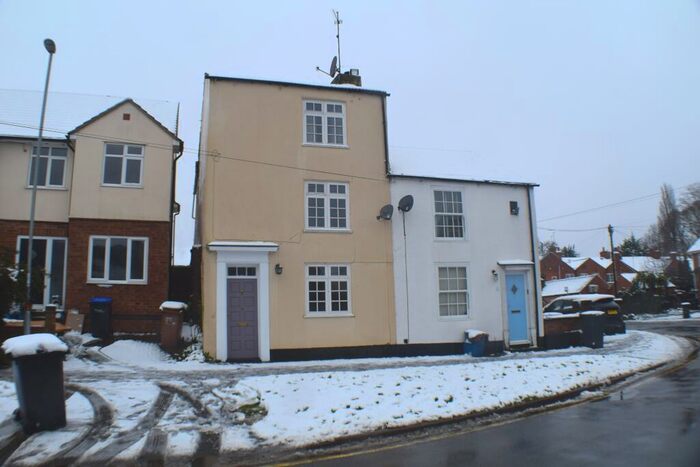 4 Bedroom Semi-Detached House To Rent In The Green, Hardingstone, Northampton, NN4