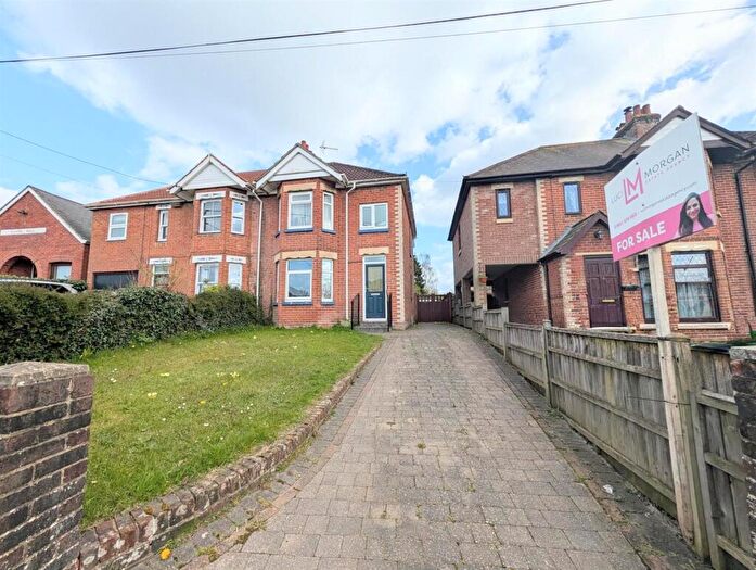 3 Bedroom House For Sale In Sandy Lane, Fair Oak, Eastleigh, SO50