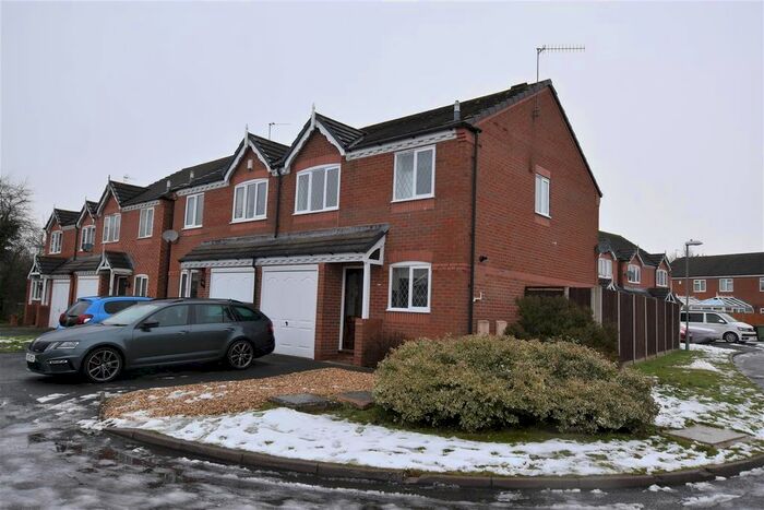 3 Bedroom Property To Rent In Launceston Place, Warndon, Worcester WR4