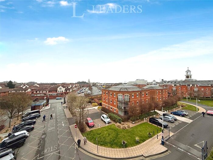 2 Bedroom Apartment For Sale In The Canalside, Gunwharf Quays, Portsmouth, PO1