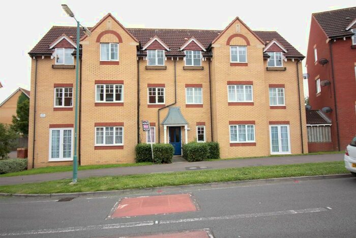 2 Bedroom Flat To Rent In Pinkers Mead, Emersons Green, Bristol, BS16