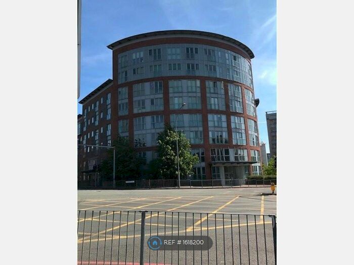 2 Bedroom Flat To Rent In Lee Bank Middleway, Birmingham, B15