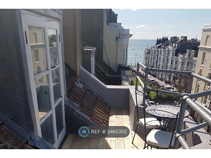 2 Bedroom Flat To Rent In Devonshire Place, Brighton, BN2