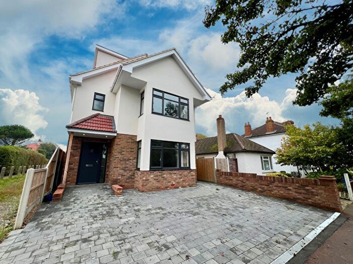 4 Bedroom Detached House To Rent In Bailey Road, Leigh-On-Sea, SS9