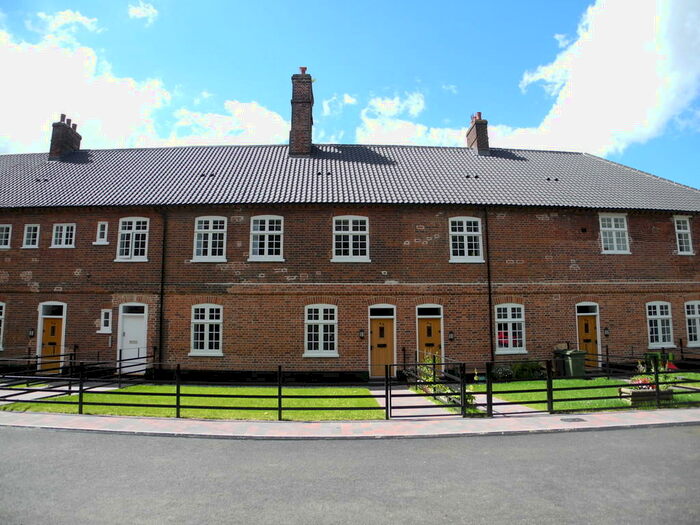 Studio To Rent In Heckingham Park Drive, Hales, NR14