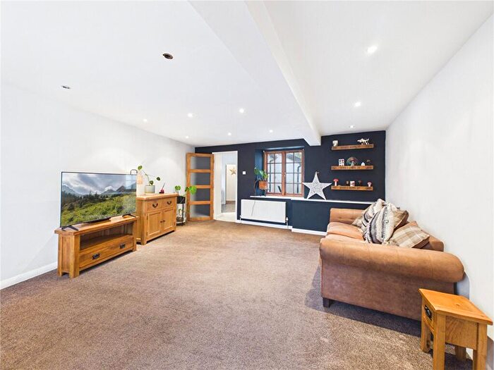 2 Bedroom Apartment For Sale In Fore Street, Silverton, Exeter, Devon, EX5