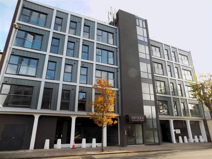 2 Bedroom Flat To Rent In High Street, Kings Heath, Birmingham, B14