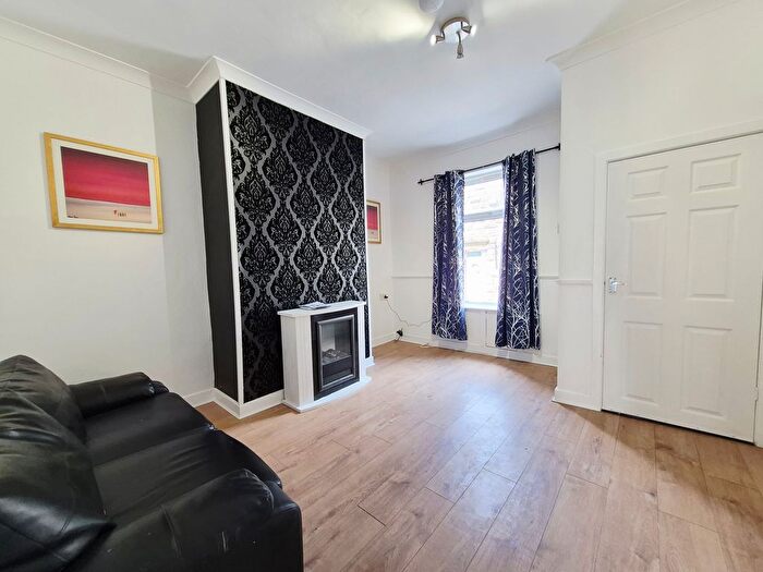 3 Bedroom Property To Rent In Lloyd Street, Darwen, BB3