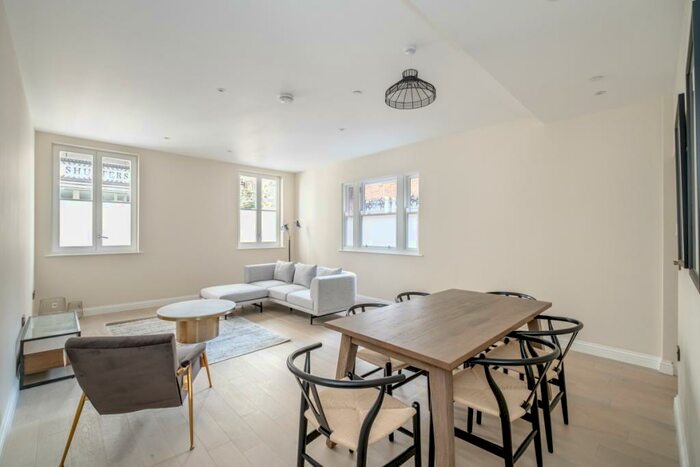 1 Bedroom Flat To Rent In Bream's Buildings London, EC4A