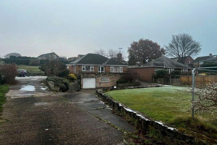 2 Bedroom Bungalow To Rent In Big Barn Lane, Mansfield, NG18