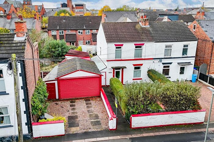 3 Bedroom Semi-Detached House For Sale In East Street, Long Eaton, DerbyshIre, NG10