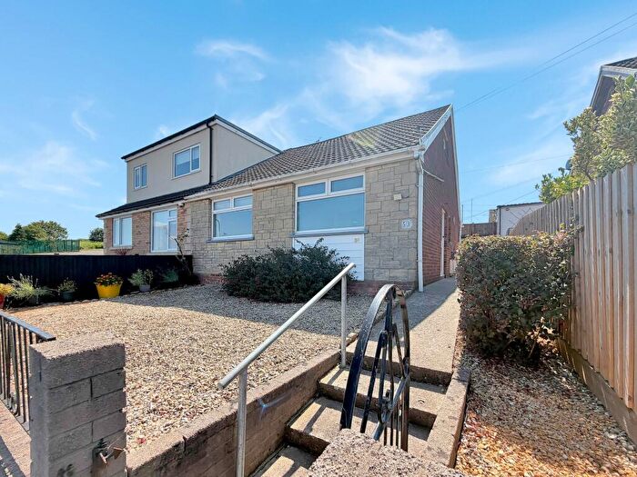 3 Bedroom Bungalow For Sale In Forest Avenue, Cefn Hengoed, CF82
