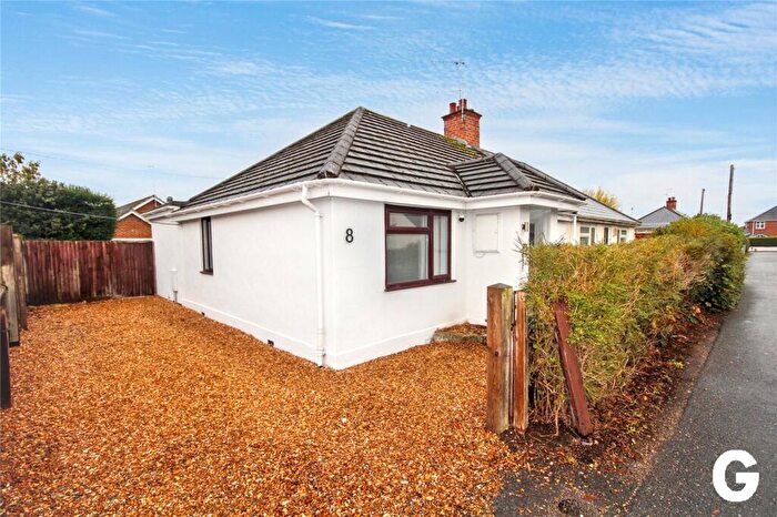3 Bedroom Bungalow To Rent In Cloughs Road, Ringwood, Hampshire, BH24