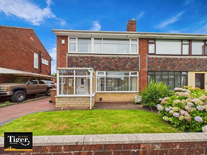 3 Bedroom Semi-Detached House For Sale In Links Gate, Fulwood, PR2