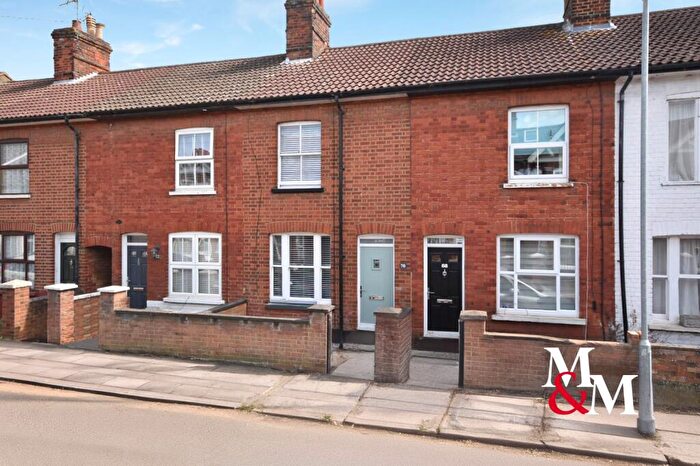 2 Bedroom Terraced House To Rent In Vandyke Road, LU7