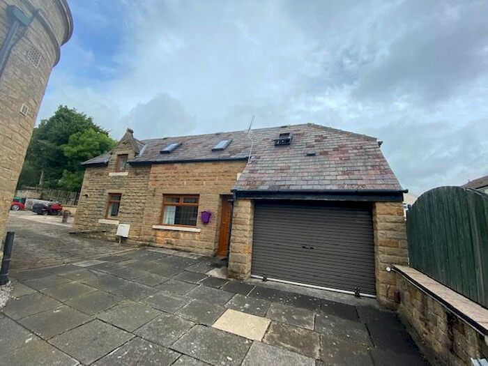 1 Bedroom Cottage To Rent In Oak Dene Close, Pudsey, Leeds, LS28