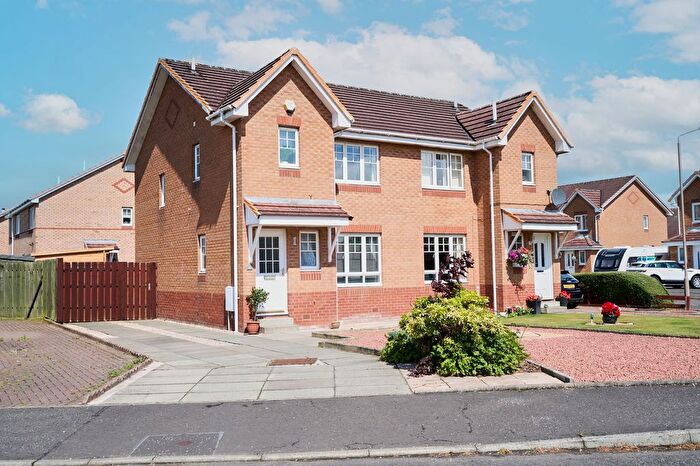 3 Bedroom Semi-Detached House For Sale In Inglis Drive, Carronshore, Falkirk, FK2