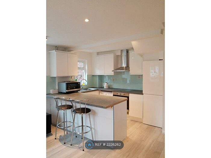1 Bedroom End Of Terrace House To Rent In Rufford Close, London, HA3
