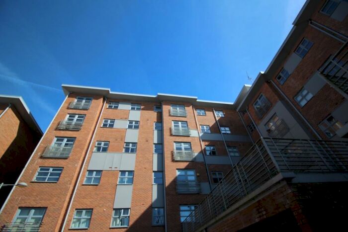 2 Bedroom Flat To Rent In Mauldeth Road West, Chorlton, Manchester, M21