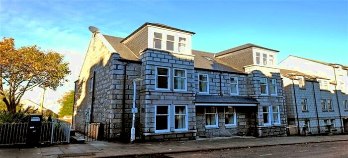 2 Bedroom Flat To Rent In Orchard Street, City Centre, Aberdeen, AB24