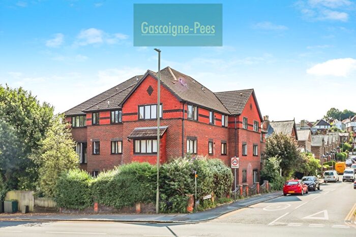 1 Bedroom Property To Rent In Farnham Road, Guildford, GU2