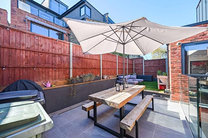 4 Bedroom Terraced House To Rent In Uplands Road, London, Nn, Crouch End, London, N8