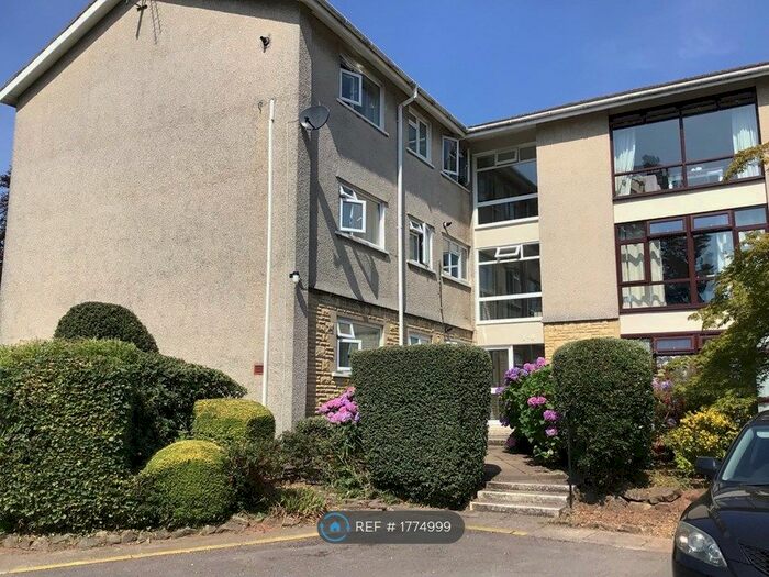 3 Bedroom Flat To Rent In Barbrook Close, Lisvane, Cardiff, CF14