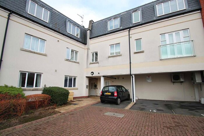 1 Bedroom Apartment To Rent In Ushers Court, Trowbridge, BA14