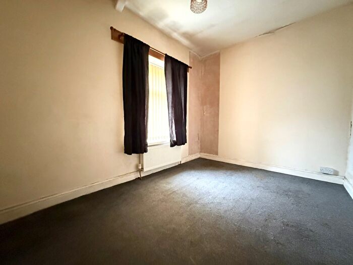 2 Bedroom Terraced House For Sale In Burns Street, Cwmaman, Aberdare, CF44