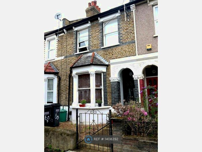 2 Bedroom Terraced House To Rent In Dundee Road, London, SE25
