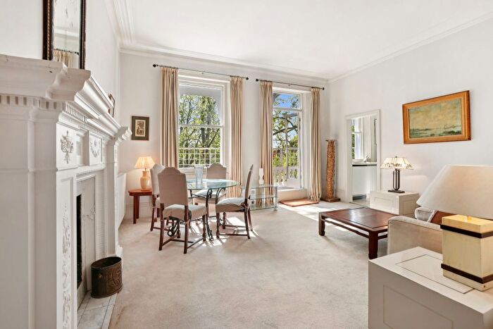 1 Bedroom Flat For Sale In Harrington Gardens, South Kensington, London, SW7