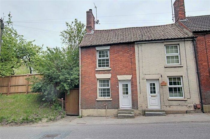 2 Bedroom Terraced House To Rent In Chalford, Westbury, BA13