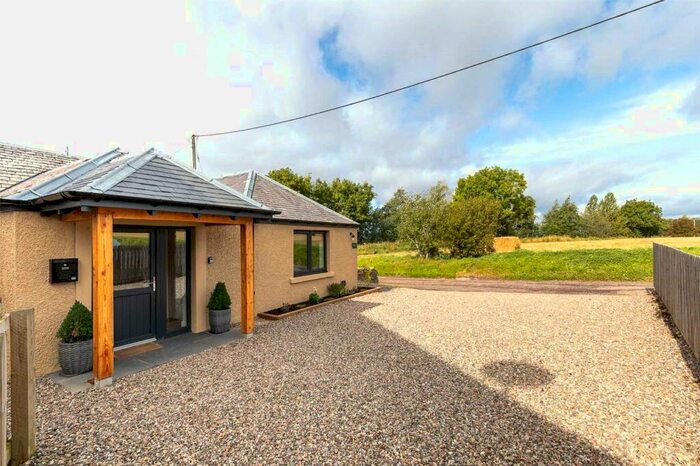 3 Bedroom Detached Bungalow For Sale In Scones Of Lethendy Farm Cottages, Perth, PH2
