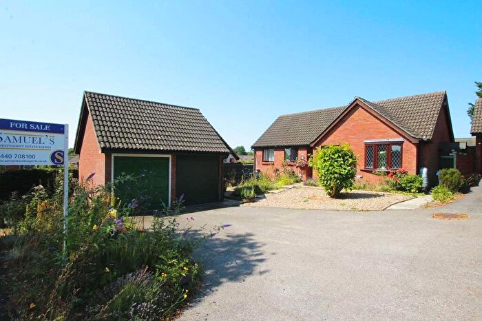 3 Bedroom Detached Bungalow For Sale In Roman Way, Haverhill, CB9