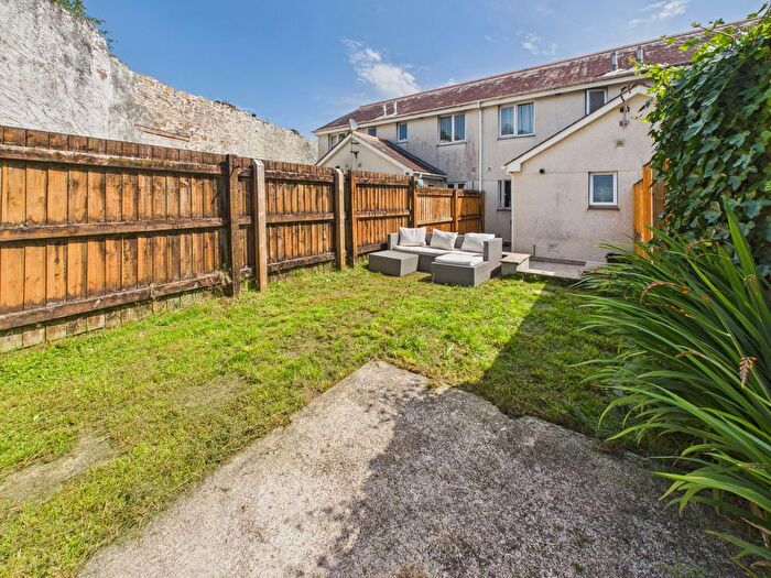 2 Bedroom Terraced House For Sale In Chapel Close, Camborne, TR14