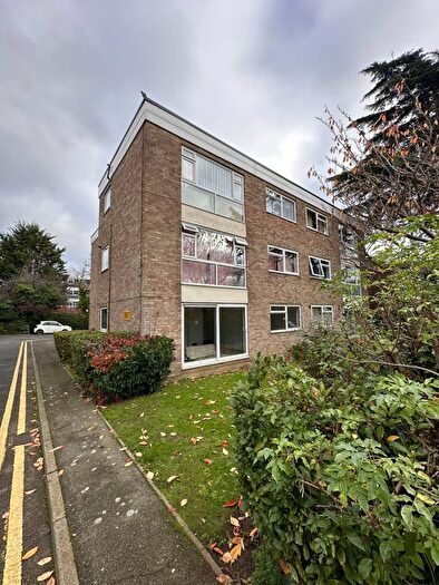 1 Bedroom Flat To Rent In Bedroom, Templedene Court, Shortlands, BR2