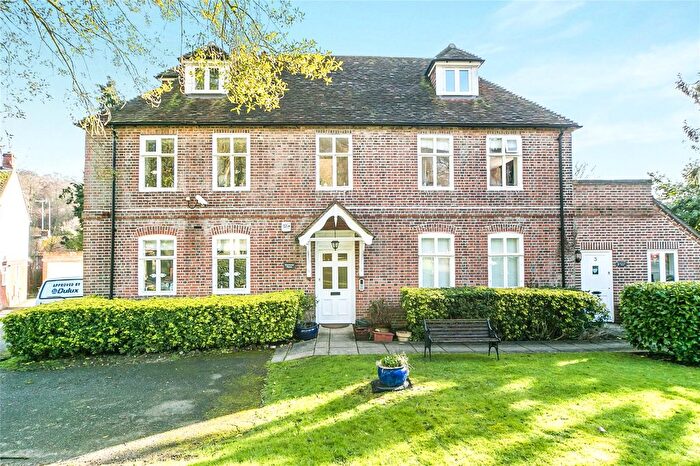 1 Bedroom Flat To Rent In Kentwood House, Tilehurst, Reading, RG31