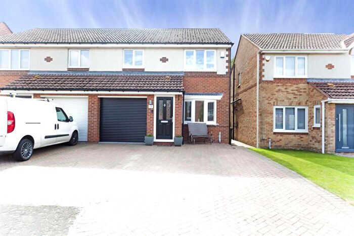3 Bedroom Semi-Detached House For Sale In Donerston Grove, Peterlee, SR8