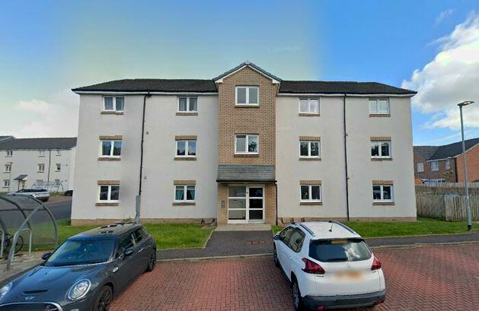 2 Bedroom Flat To Rent In Merlin Way, Newton Mearns, G77