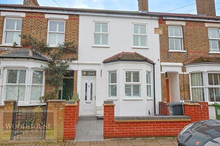 2 Bedroom Terraced House For Sale In King Edward Road, Waltham Cross, EN8
