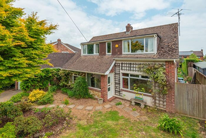 4 Bedroom Detached House To Rent In Blind Lane, Challock, TN25