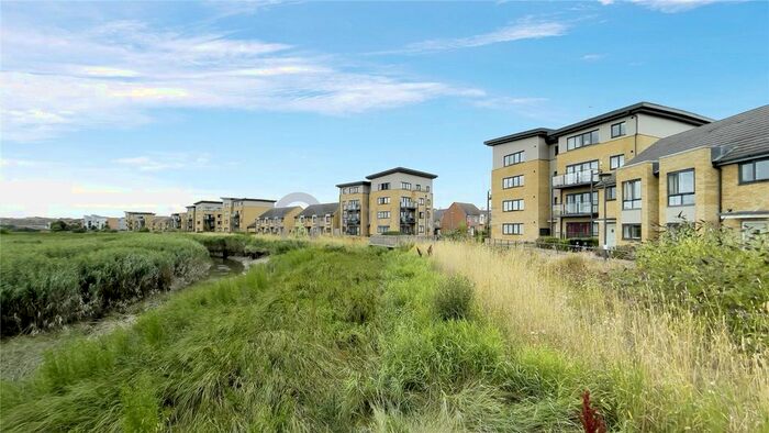 2 Bedroom Flat To Rent In Riverside Wharf, Dartford, Kent, DA1